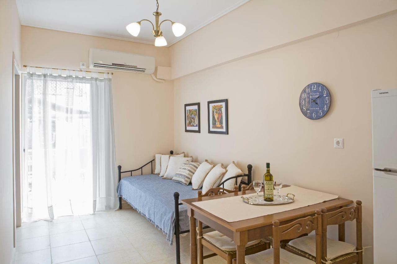Remezzo Apartments Akrogiali ภายนอก รูปภาพ